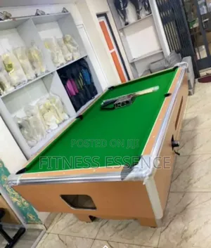 Green Felt Marble Snooker Table