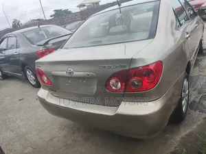 Toyota Corolla 1.6 VVT-i 2007 Gold