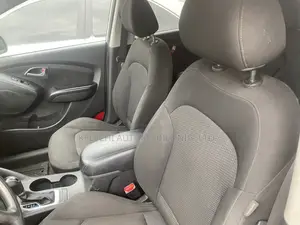 Hyundai Tucson GLS AWD 2014 Silver