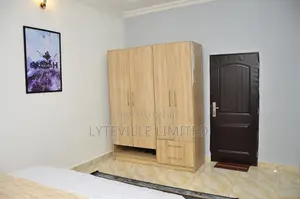Single Room, Shared Apartment