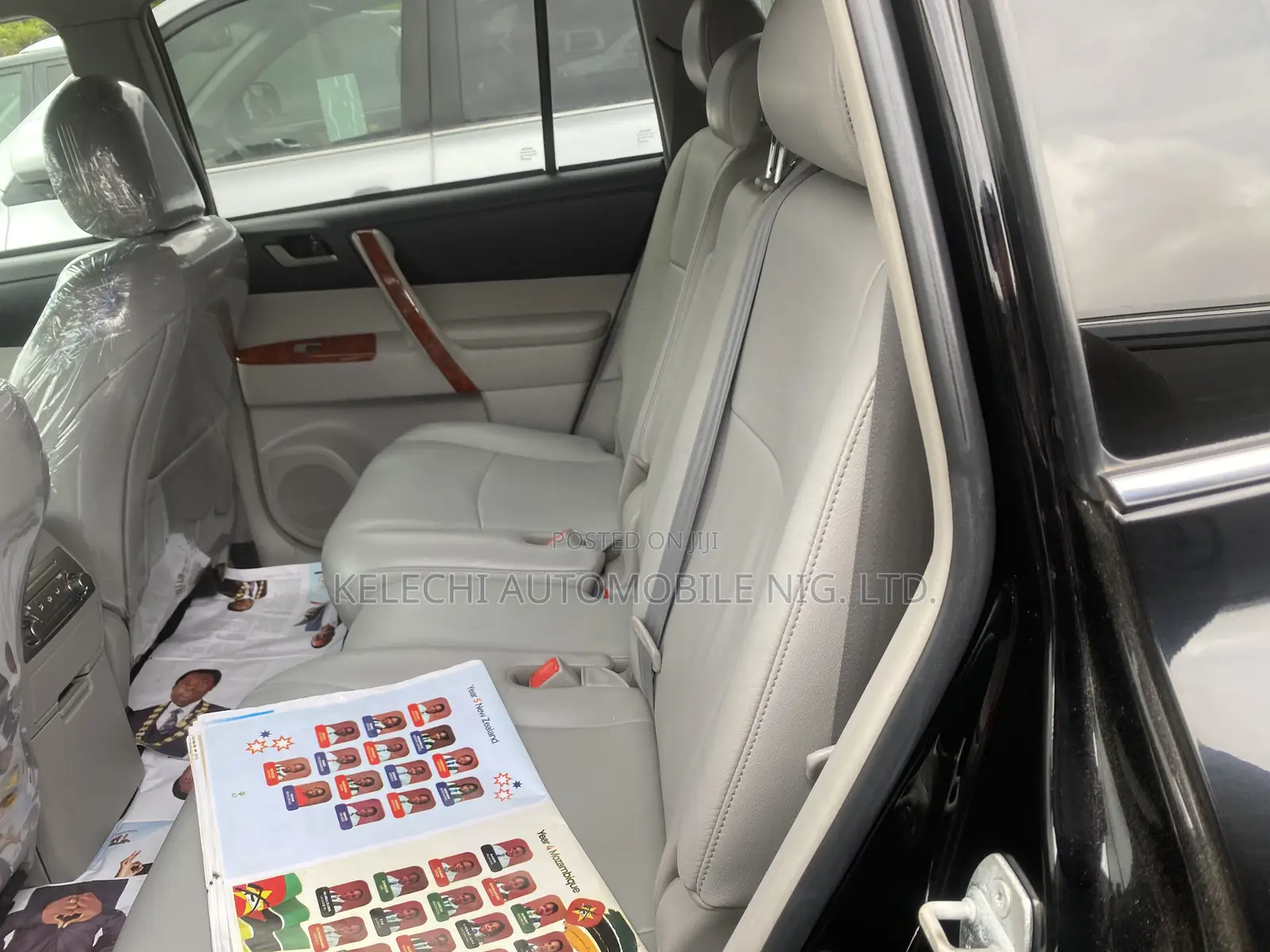 Toyota Highlander 2011 Black