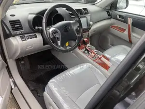 Toyota Highlander 2011 Black