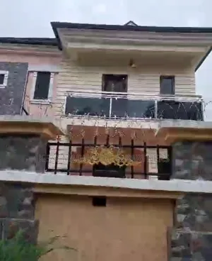 5bdrm Duplex in Agbama Housing, Umuahia for sale