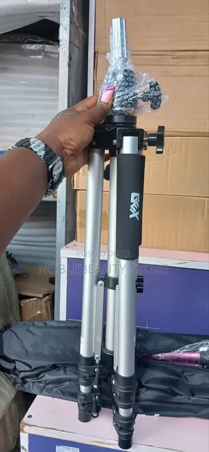 Gex Professional Tripod Wig Stand