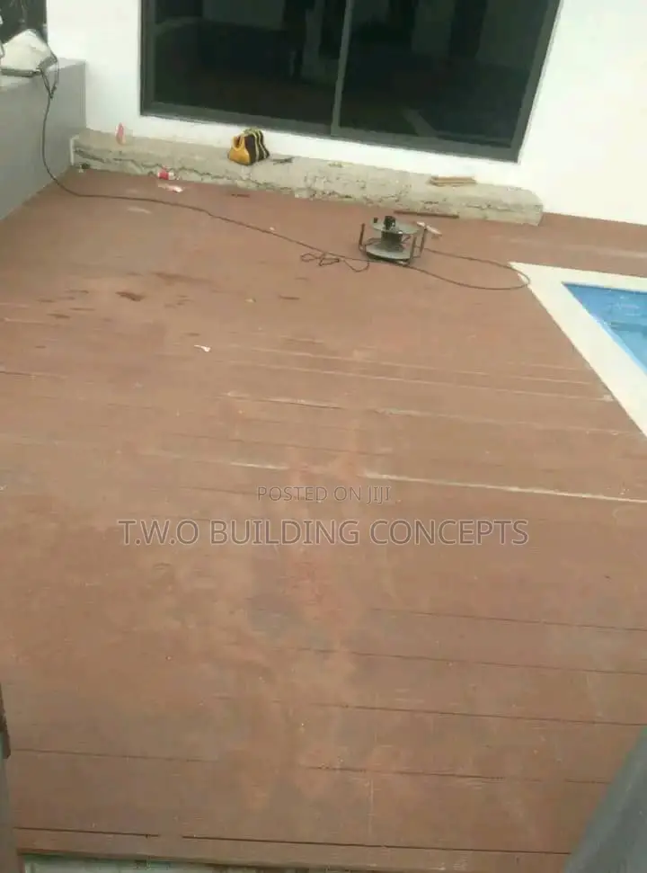 Decking Floor