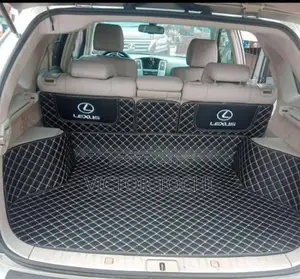 Booth Leather Mat Rx330