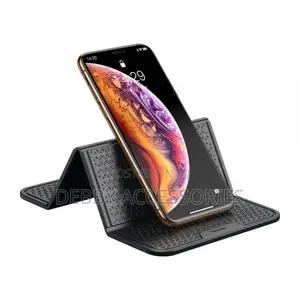 Photo - Baseus Car Mount Folding Bracket Antiskid Pad