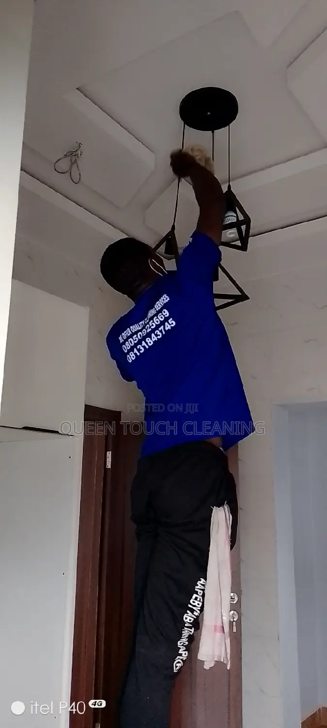 Contact Queen Touch Cleaning Services for Your Professional