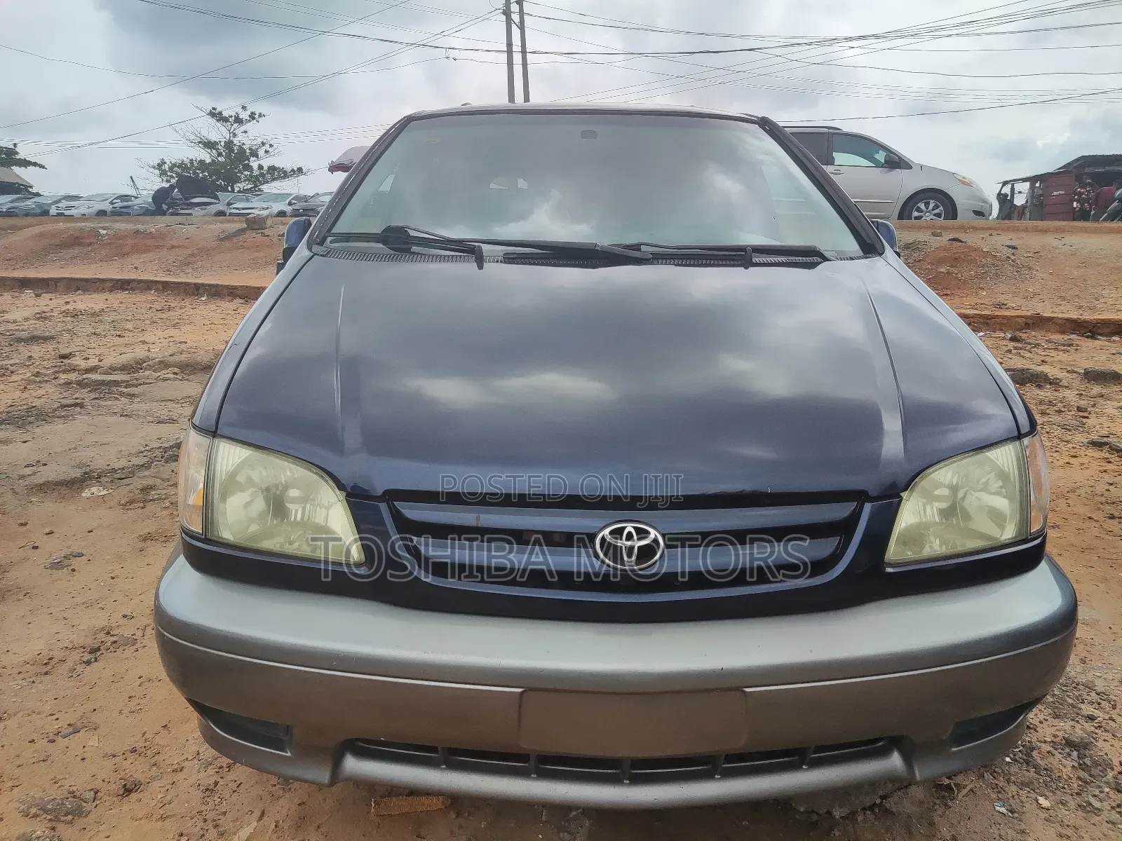 Toyota Sienna 2000 Blue