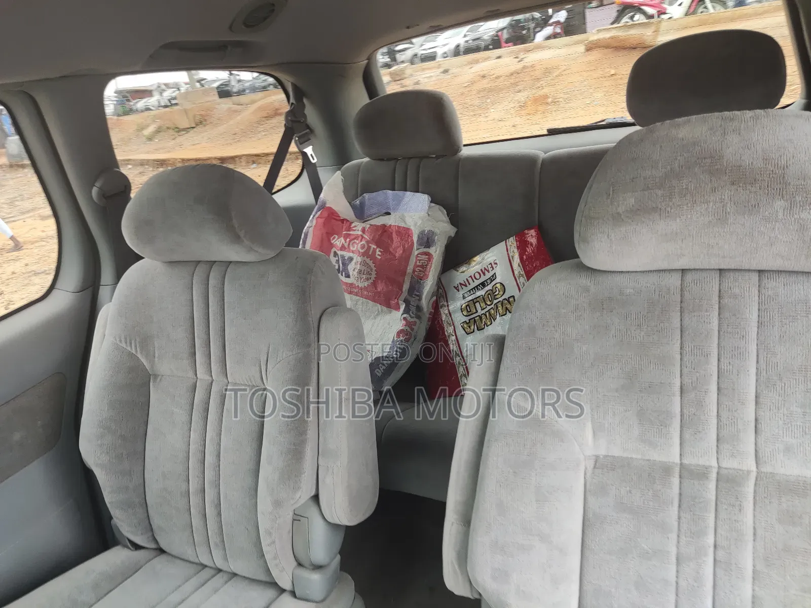 Toyota Sienna 2000 Blue