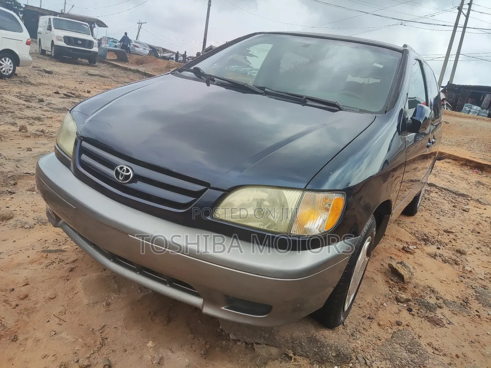 Toyota Sienna 2000 Blue