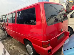 Volkswagen Transporter 1999 Red