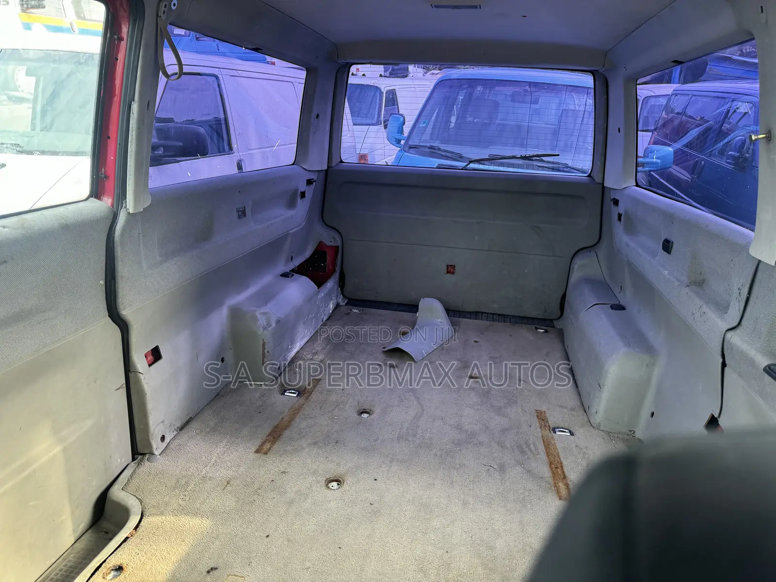 Volkswagen Transporter 1999 Red
