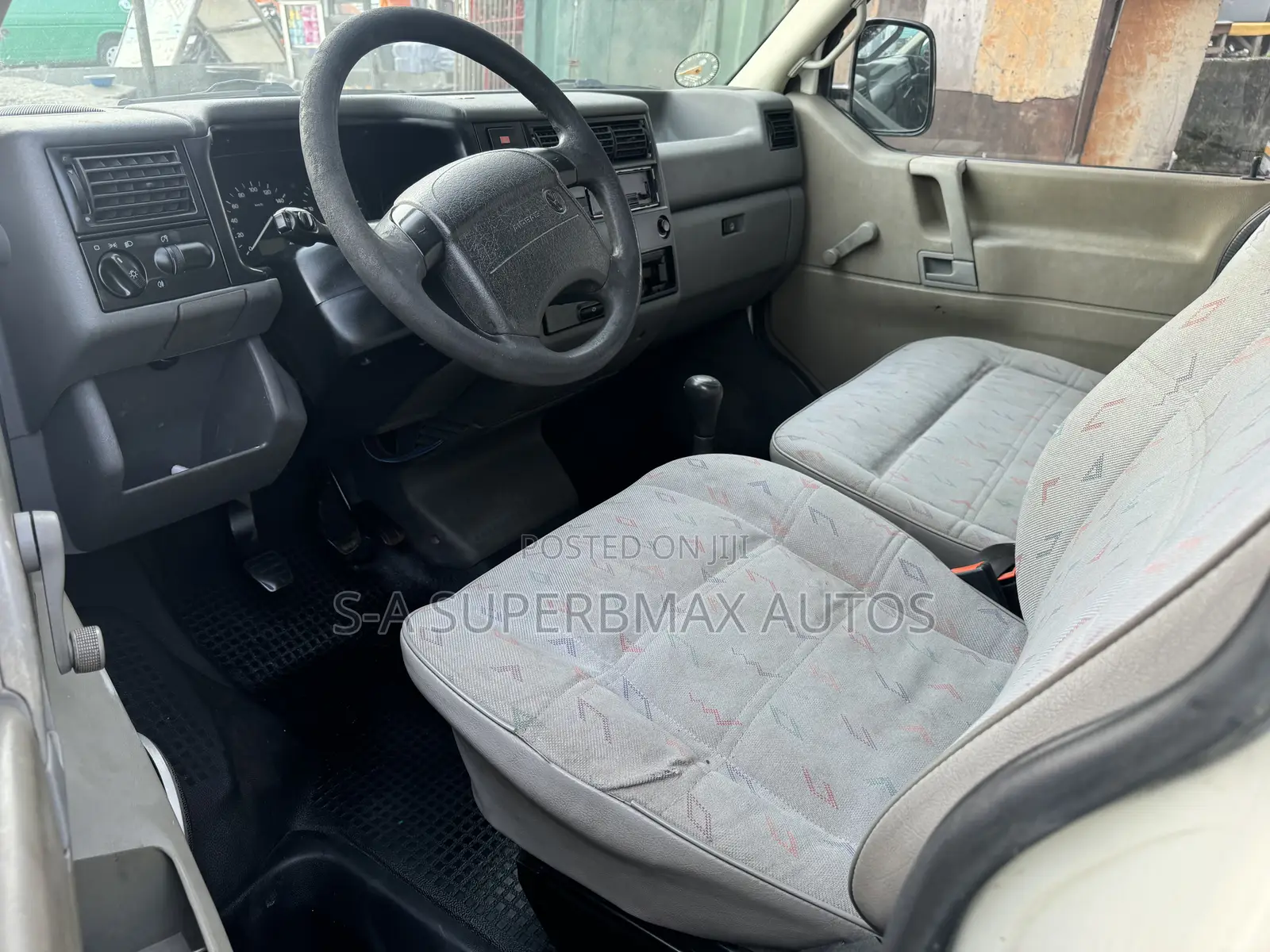 Volkswagen Transporter 1999 White