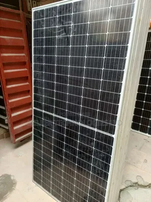 Canadian Solar Panel 550w Solar Panel With High Efficiency