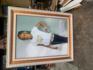I Print on Frame