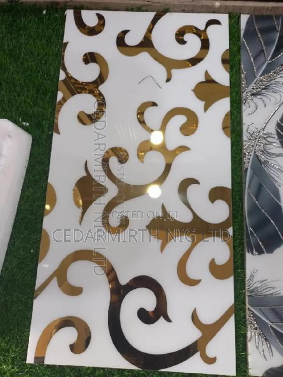 Wall Decor Mirror Tile