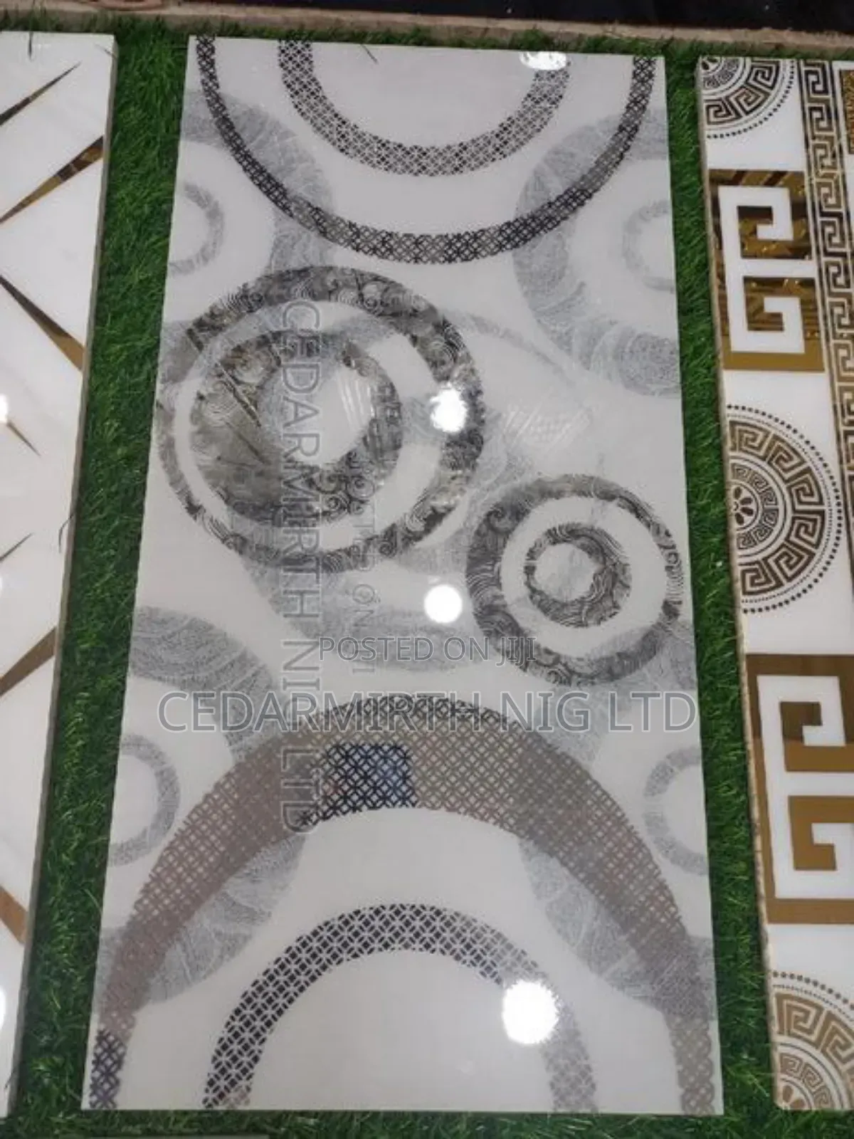 Wall Decor Mirror Tile