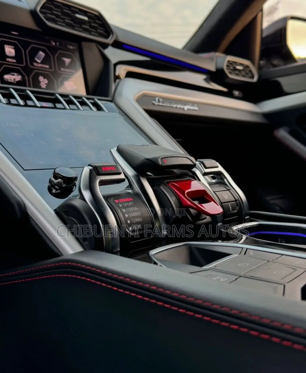 Lamborghini Urus 2023 White