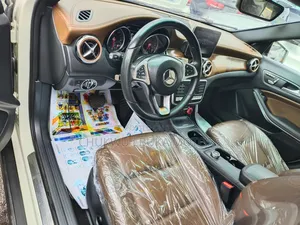 Mercedes-Benz GLA-Class 2017 White