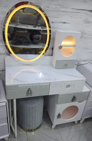 Quality Dressing Mirror