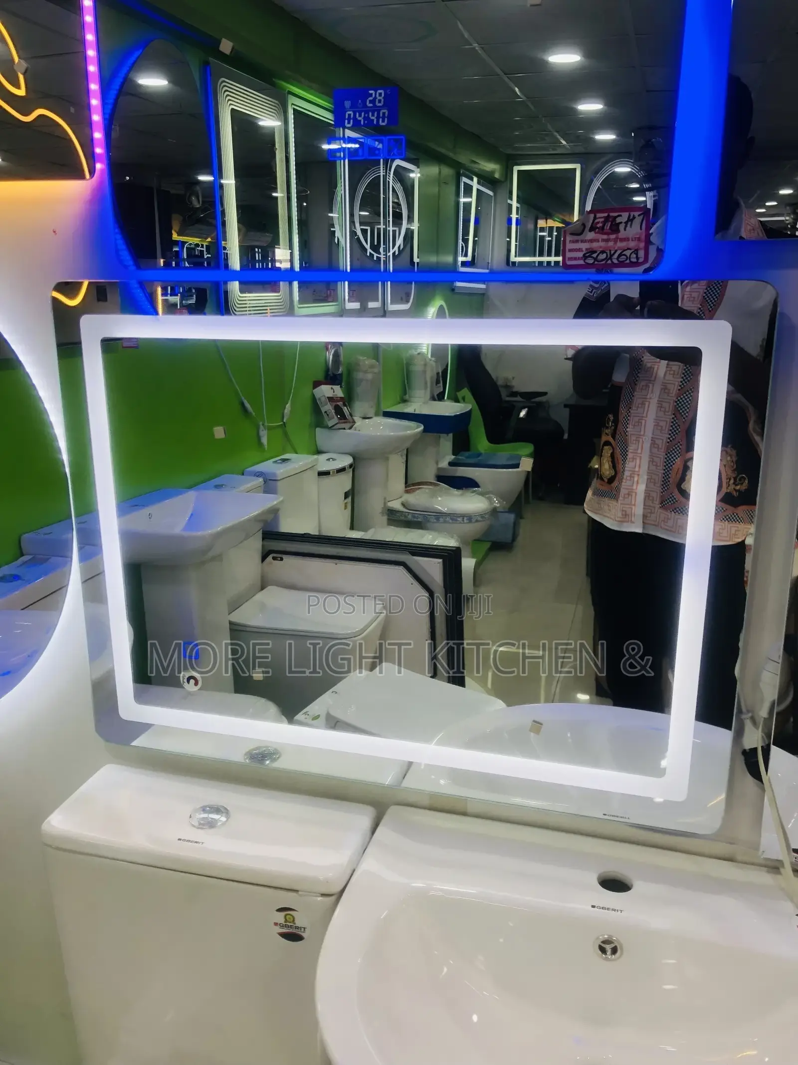 Square Frameless Led Mirror
