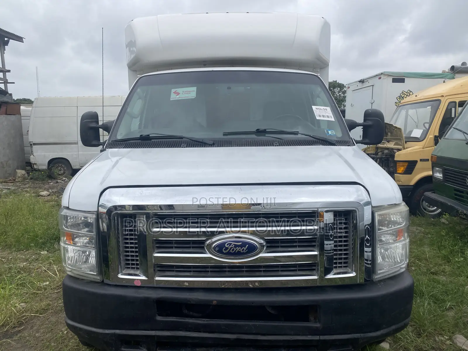 Ford E250 2013 White