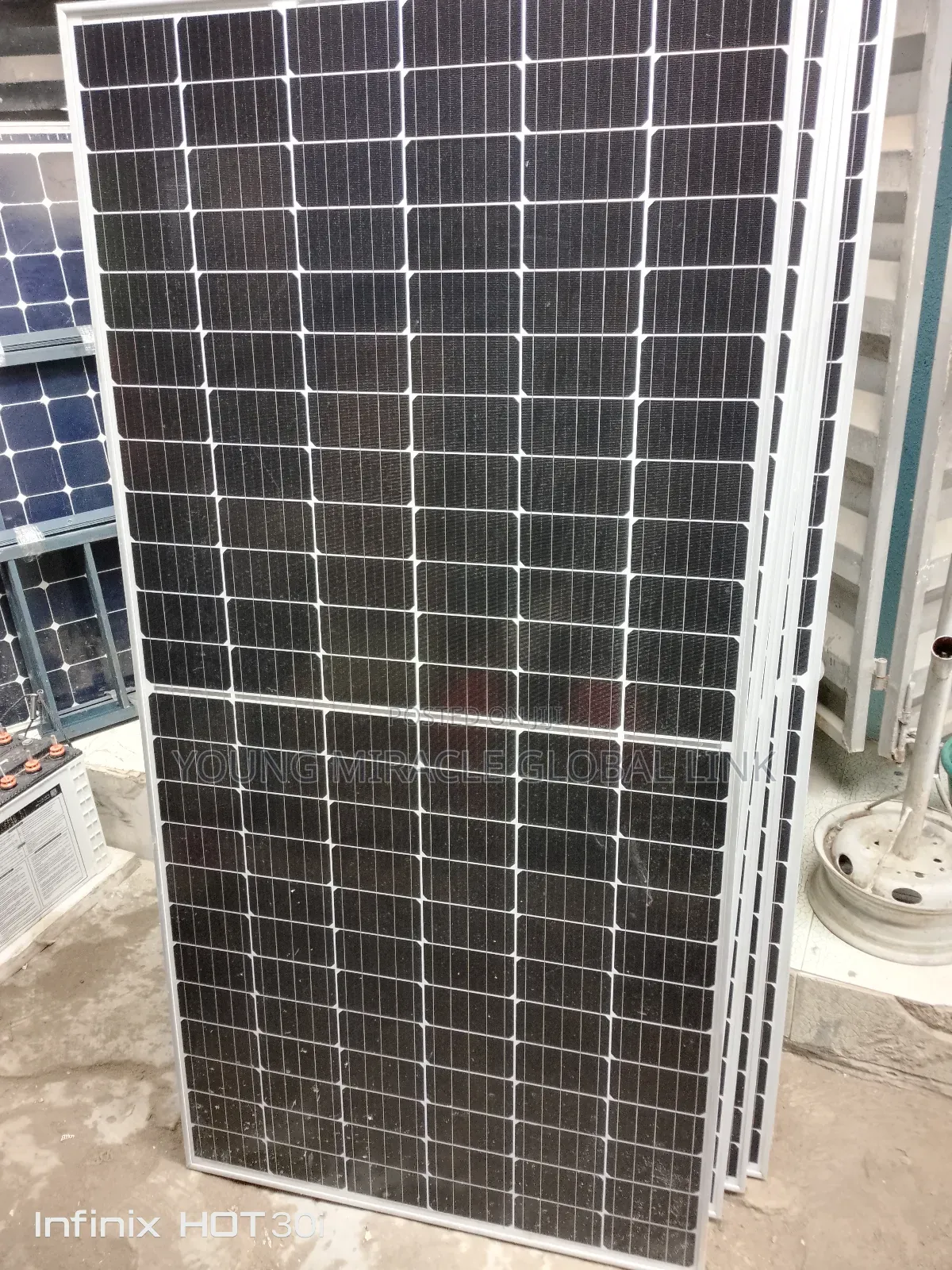 Canadian Solar Panel 600watts/144cells