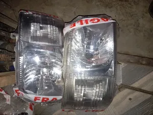 Head Light Toyota Hummer Bus 2015