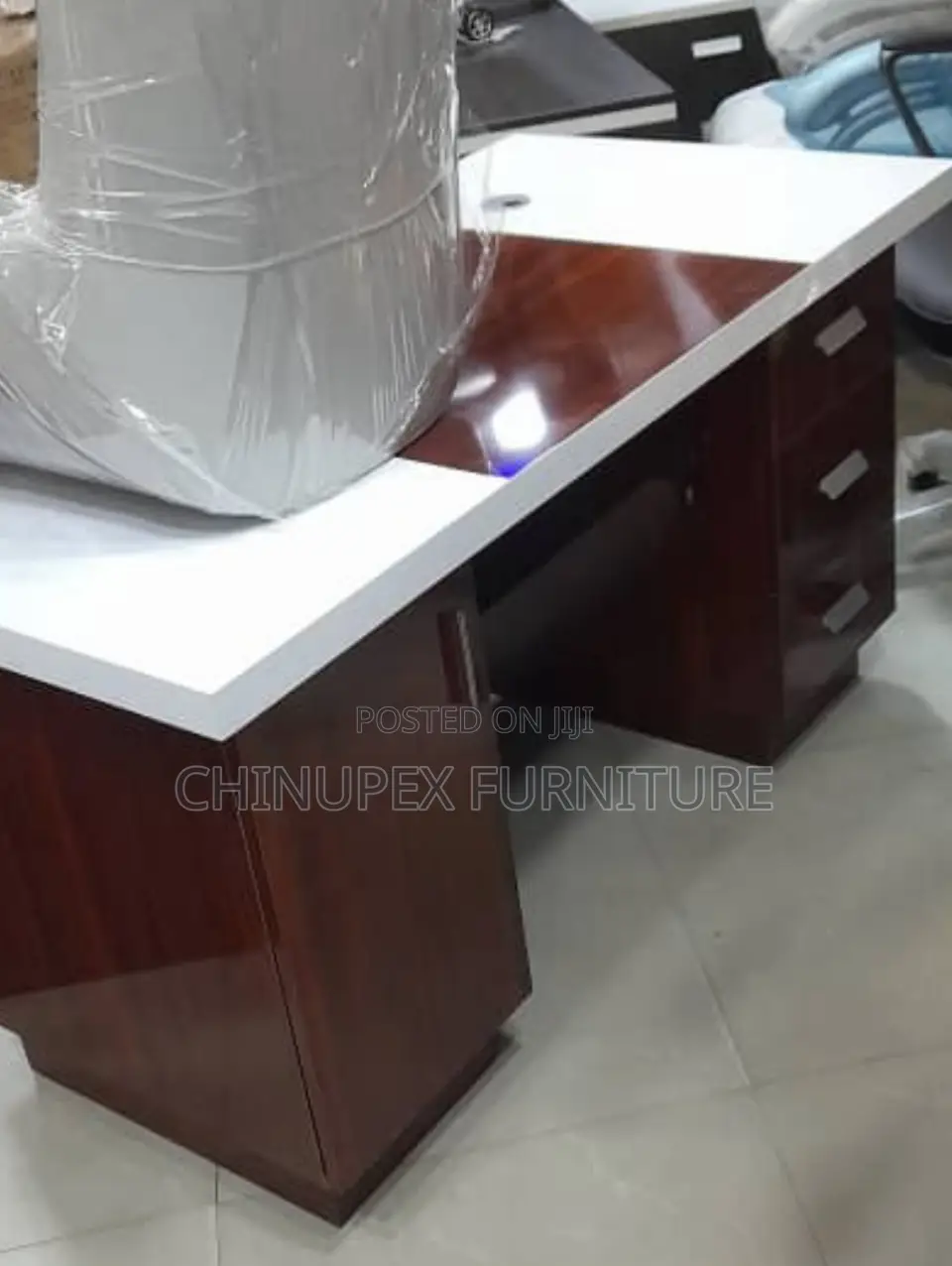 Executive Office Table 1.4mtrs