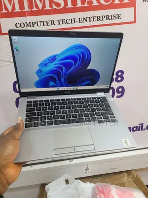 Laptop Dell Latitude 5310 16GB Intel Core I7 SSD 256GB