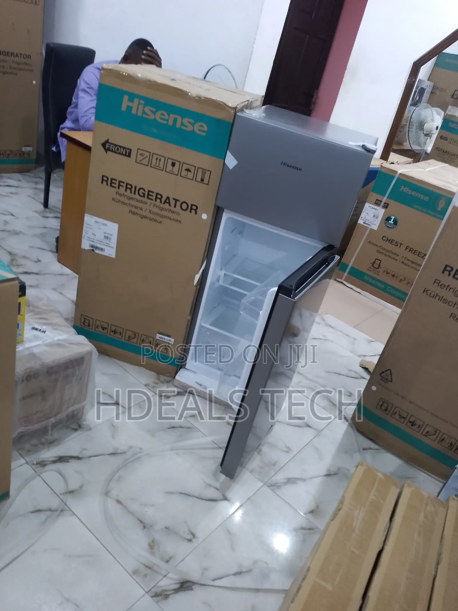124 Liter Double-Door Refrigerator| REF172DR 