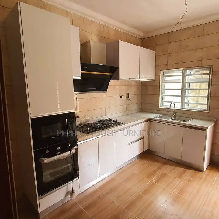 Kitchen Cabinet