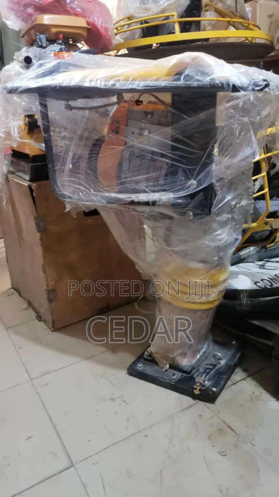 Jumping Compactor
