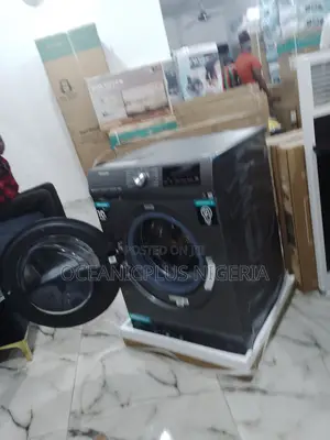 Photo - Newly Produced Hisense 10kg Wash and Dry Washing Machine