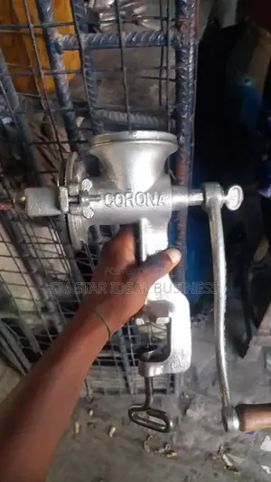 Used Hand Grinder Corona