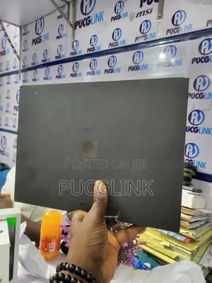 New Laptop Microsoft 16GB SSD 512GB