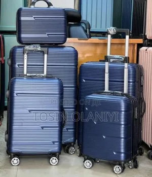 Quality Luggage Traveling Box 5 Set