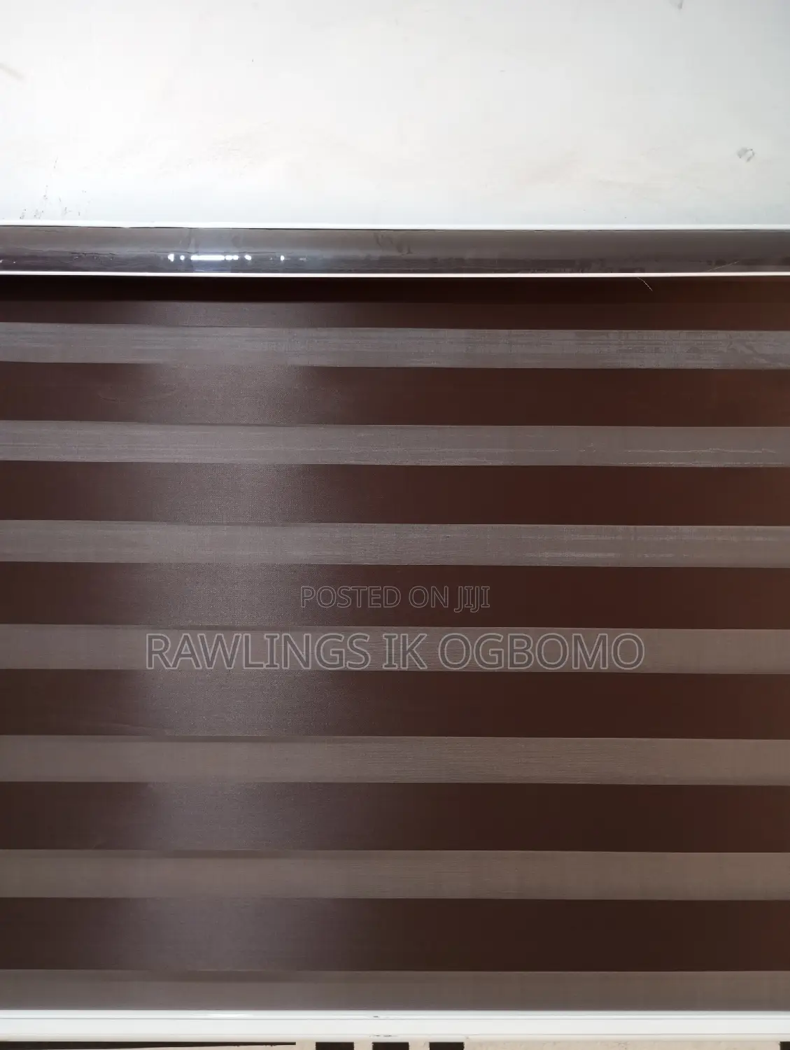 Window Blind/ Curtains