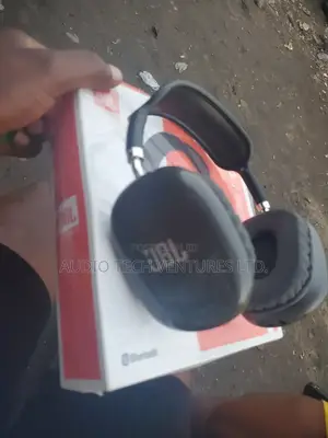 JBL Harman Supper Bass Bluetooth Headphone 112