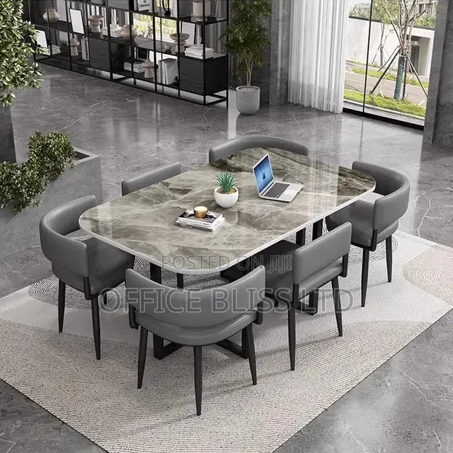 Luxury Dinning Table With 6 Leather Chairs