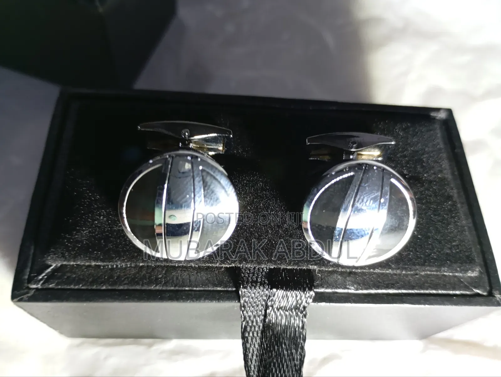 Beautiful Cufflinks Button