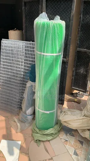 1.5x30 Meters Plastic Mech Wire Decoration and Poultry Net