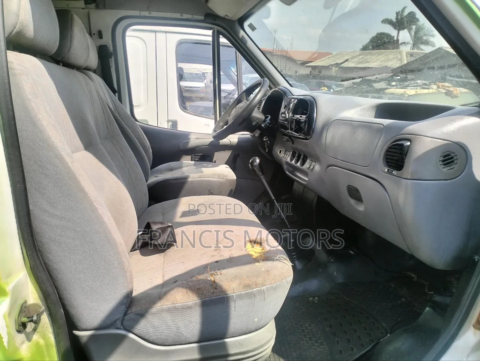 Ford Transit 1999 Green