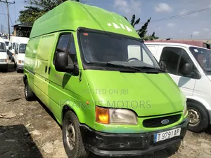 Ford Transit 1999 Green