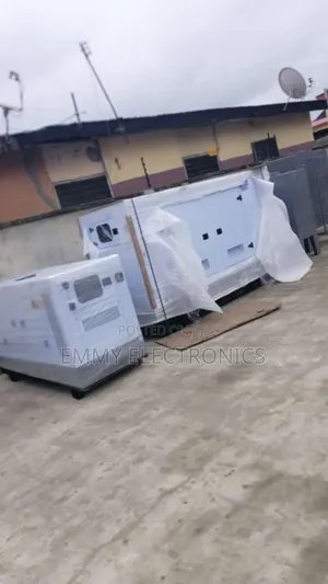 Sp500kva Perkins Diesel Soundproof Generator 100% Copper Coi
