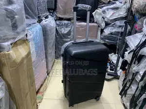 Medium Size Quality Unbreakable Black Travel Luggage