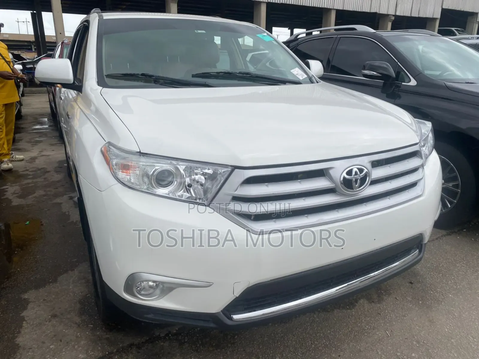 Toyota Highlander Limited 2012 White