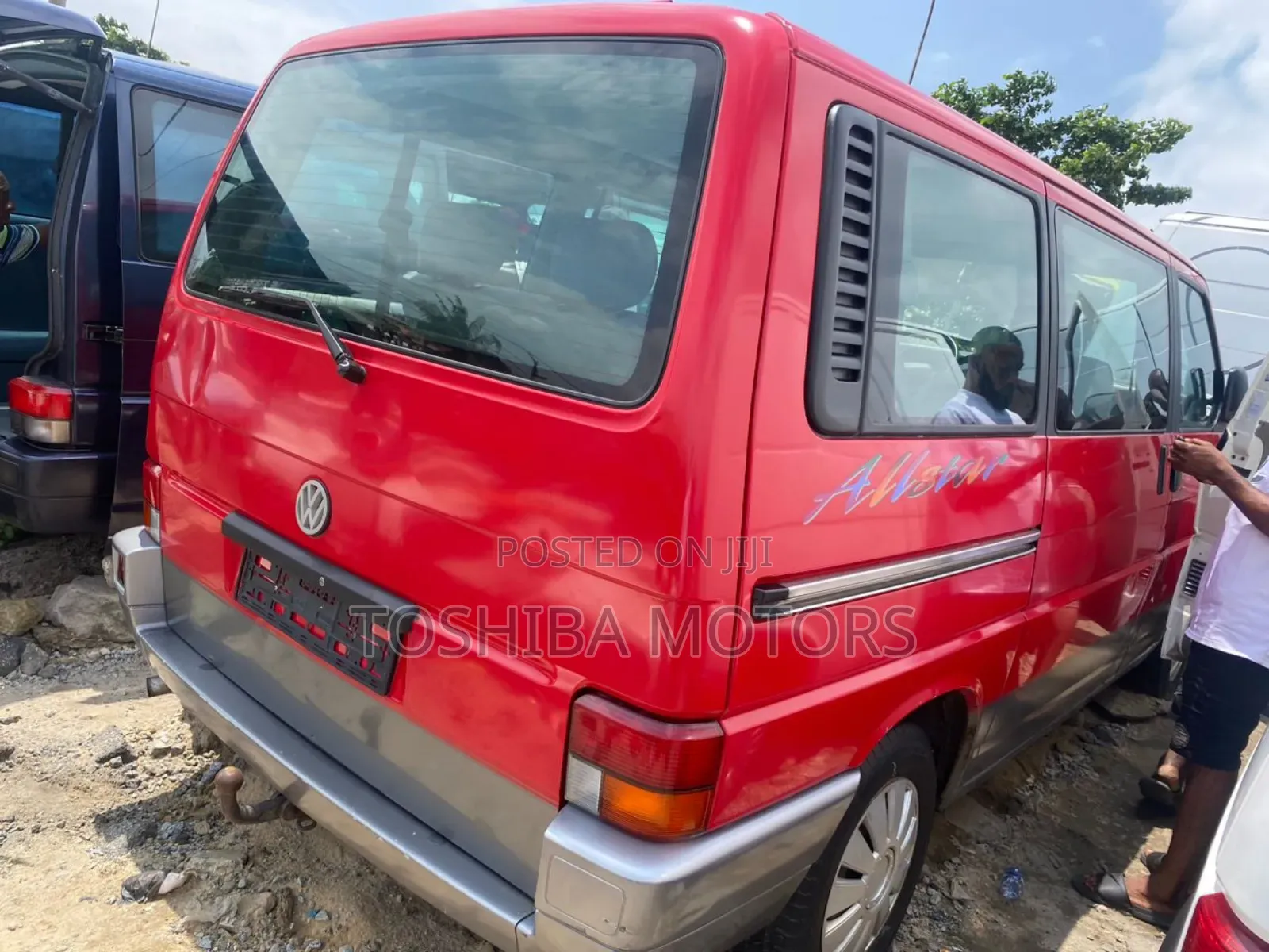 Volkswagen Transporter 2004 Red
