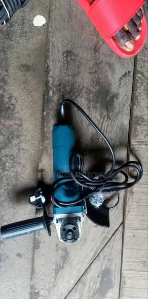 BOSCH Angle Grinder 4 1⁄2 Machine